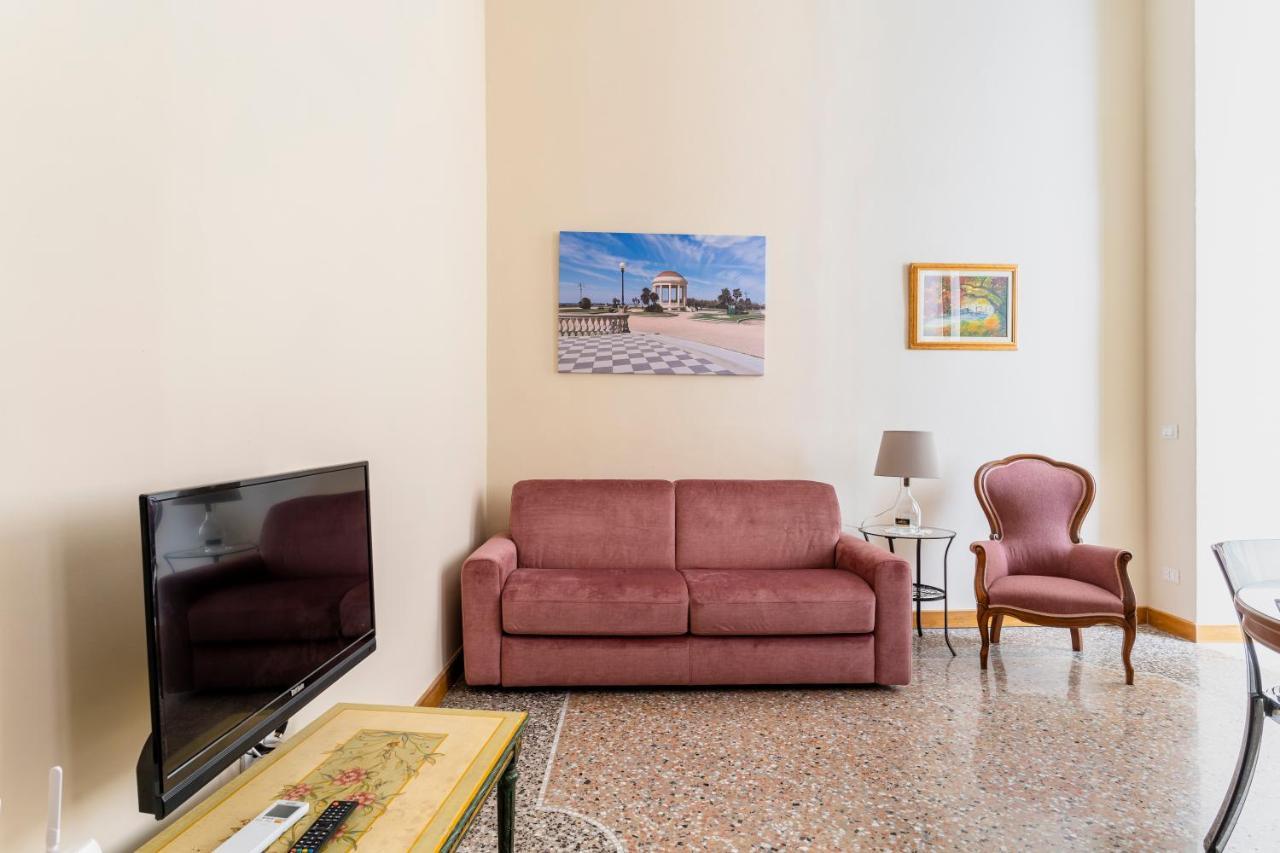 Livorno Central Flat-2 Min Walk The Cathedral! 외부 사진