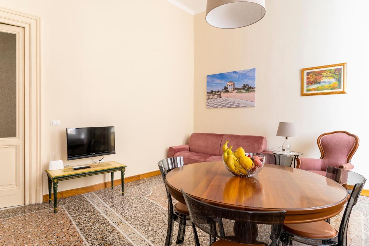 Livorno Central Flat-2 Min Walk The Cathedral! 외부 사진