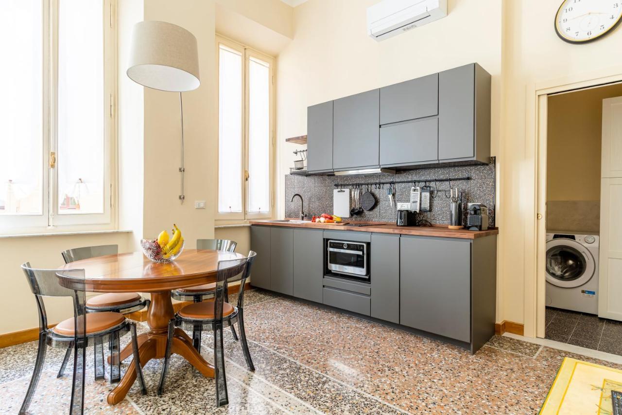 Livorno Central Flat-2 Min Walk The Cathedral! 외부 사진